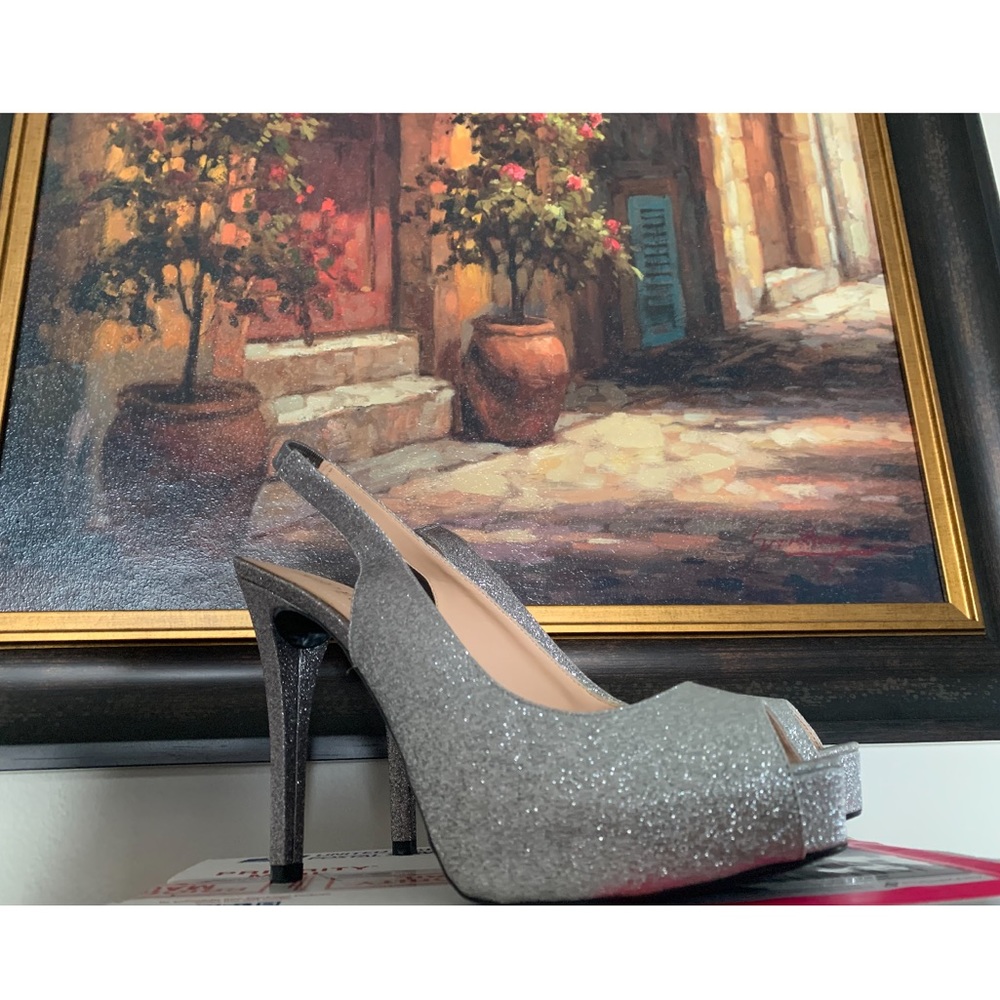 Guess Sparkle Heels 👠